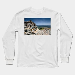 Old Man Of Coniston Long Sleeve T-Shirt